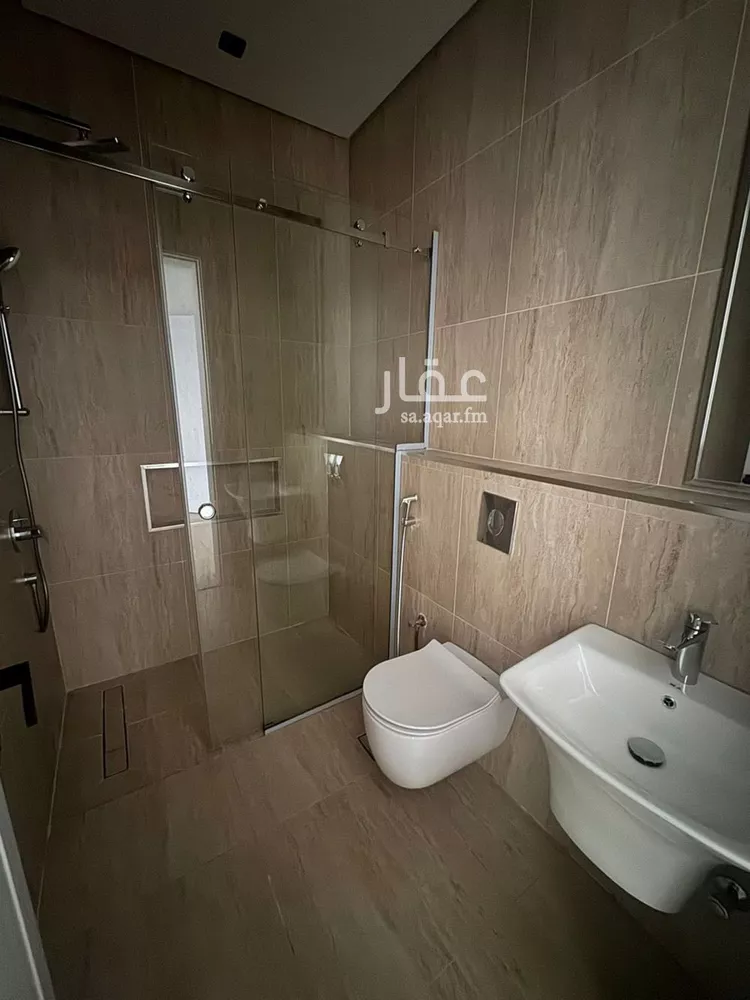 شقة للإيجار في شارع الامير مقرن بن عبدالعزيز, حي مغرزات, مدينة الرياض, منطقة الرياض صورة 3
