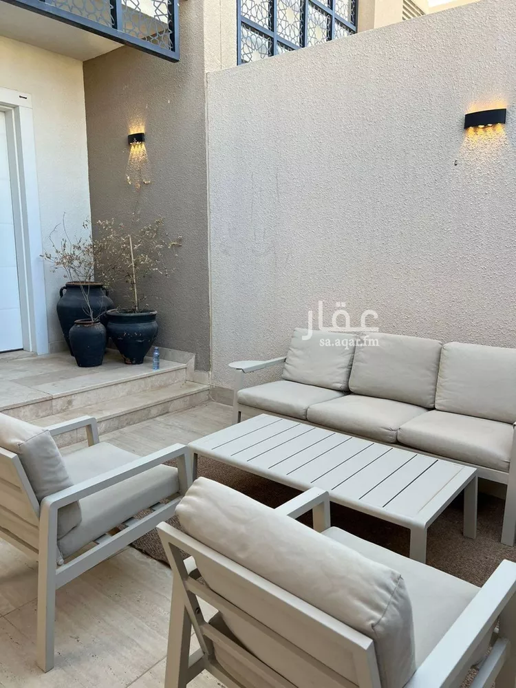 فيلا للإيجار في شارع فاطمة أم البهاء, حي الرمال, مدينة الرياض, منطقة الرياض صورة 2