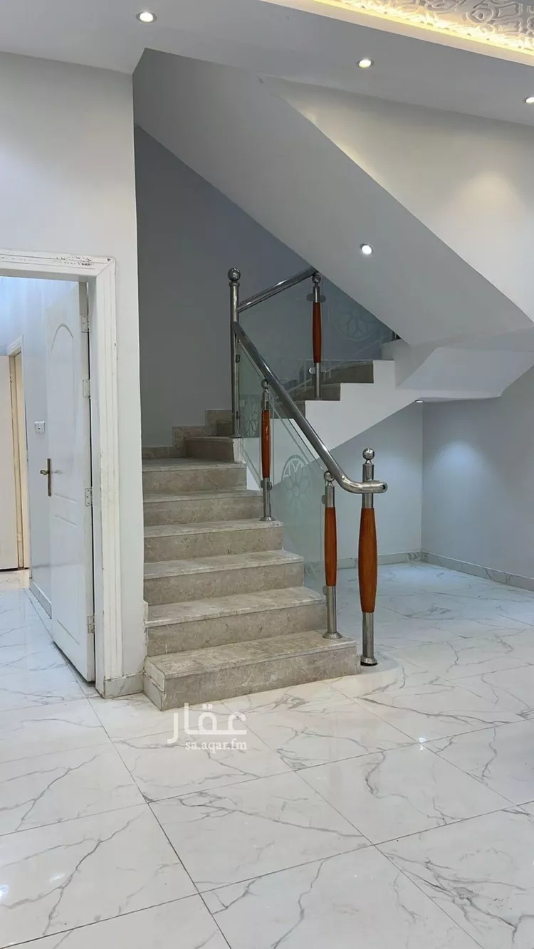 فيلا للإيجار في شارع محمد بن المعلي, حي الرمال, مدينة الرياض, منطقة الرياض صورة 5