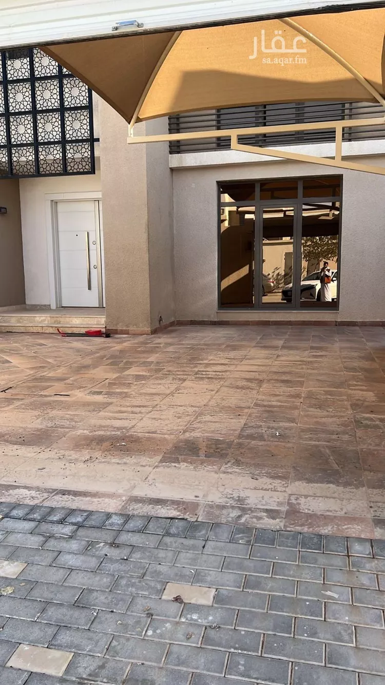 فيلا للإيجار في شارع عمار بن رجاء, حي الرمال, مدينة الرياض, منطقة الرياض