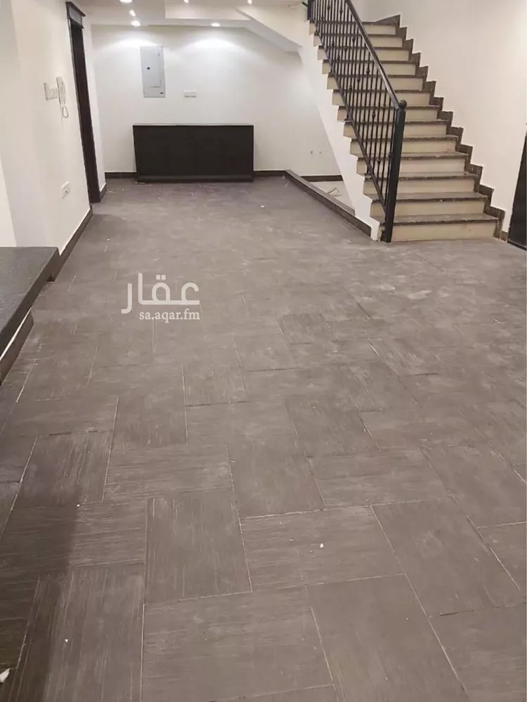 فيلا للبيع في شارع علي بن موهب, حي الرائد, مدينة الرياض, منطقة الرياض صورة 4