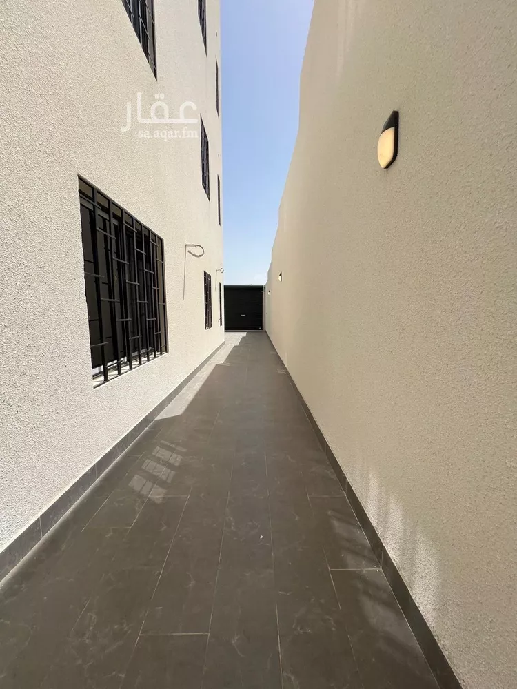 شقة للبيع في شارع 181 الزهور, حي الزهور, مدينة أبها, منطقة عسير صورة 4