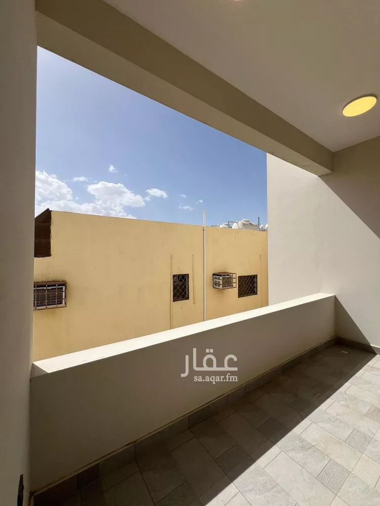 شقة للبيع في شارع عبدالله ابن غنام, حي الظرفة, مدينة خميس مشيط, منطقة عسير 11