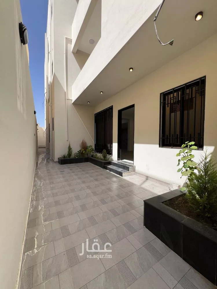 شقة للبيع في شارع عبدالله ابن غنام, حي الظرفة, مدينة خميس مشيط, منطقة عسير 8