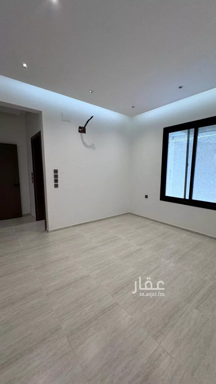 شقة للبيع في شارع حرب ابن جنادة, حي الظرفة, مدينة خميس مشيط, منطقة عسير 6