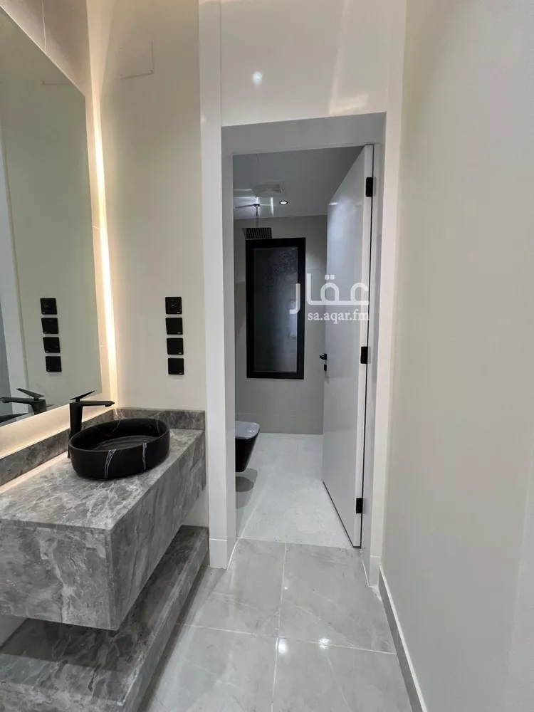 شقة للبيع في شارع 181 الزهور, حي الزهور, مدينة أبها, منطقة عسير صورة 2