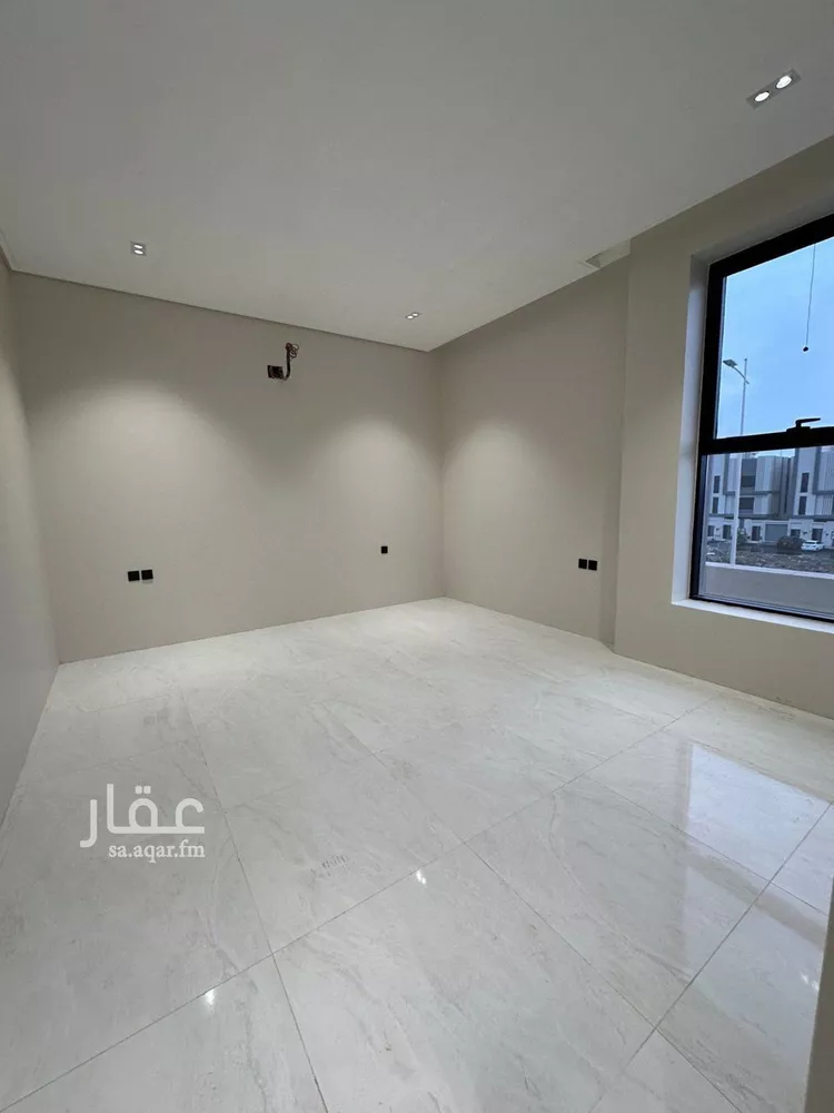 فيلا للبيع في شارع الراجحي, حي الظرفة, مدينة خميس مشيط, منطقة عسير صورة 2