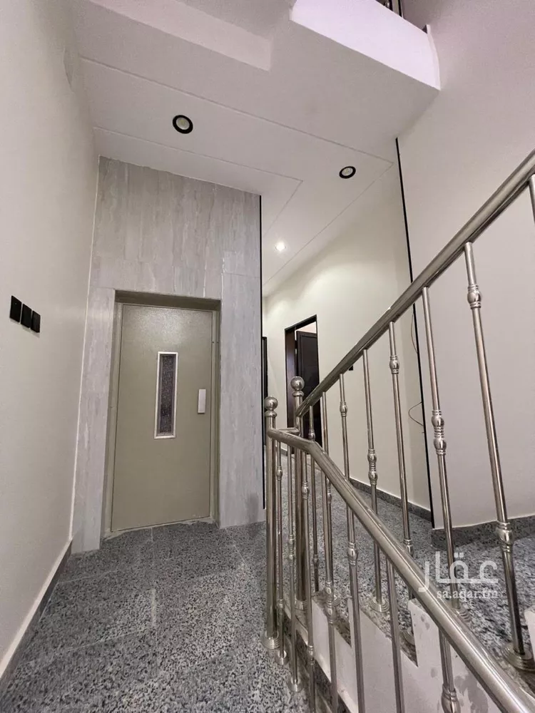 شقة للبيع في شارع الملك فهد, حي الشرقية, مدينة أبها, منطقة عسير صورة 5