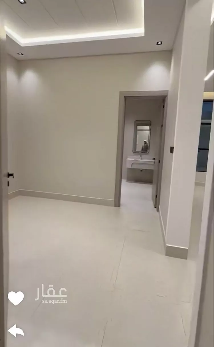 فيلا للبيع في شارع دبيل, حي الغدير, مدينة أبها, منطقة عسير صورة 2