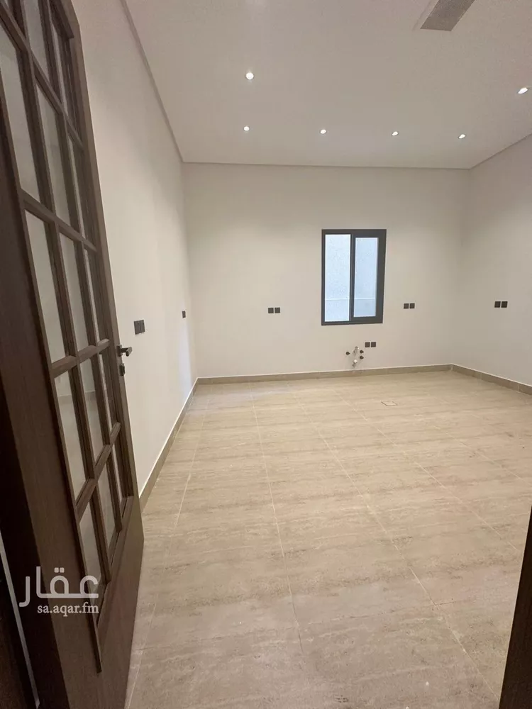 شقة للبيع في شارع ركانة بن عبدالعزيز, حي الربوة, مدينة أبها, منطقة عسير صورة 3