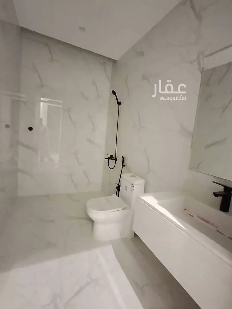 دور للبيع في شارع رافع بن سالم, حي العارض, مدينة الرياض, منطقة الرياض 1 صورة