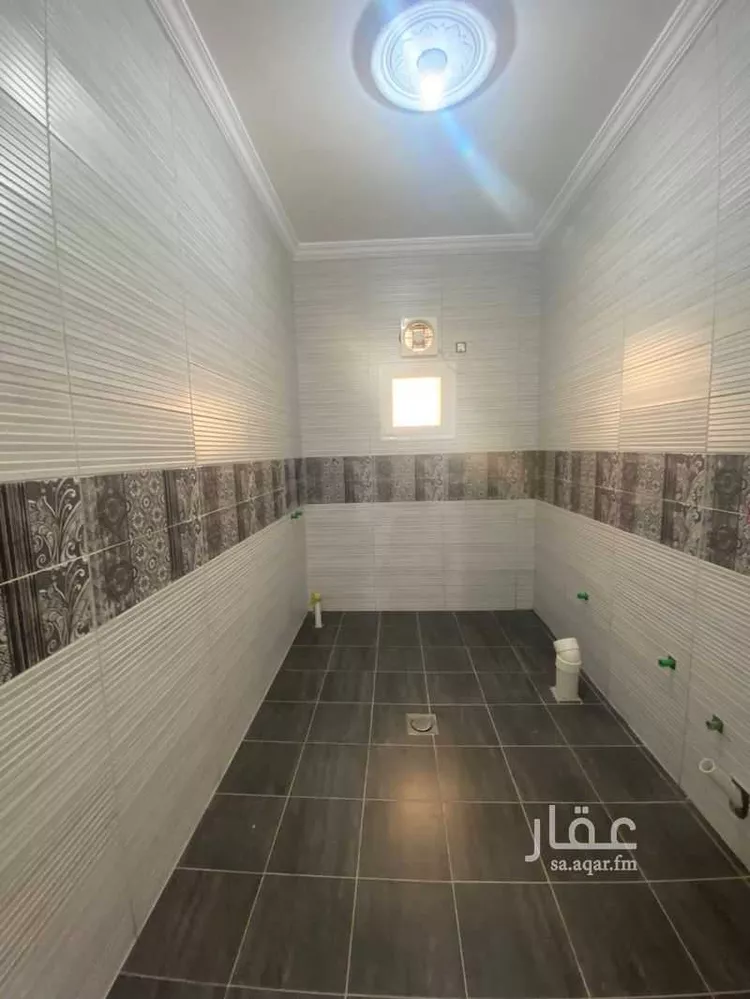 شقة للإيجار في شارع رافع مولي عبيد بن عمير الاسلمي رضي الله عنه, حي الصفاء, مدينة مكه المكرمه, منطقة مكة المكرمة صورة 5