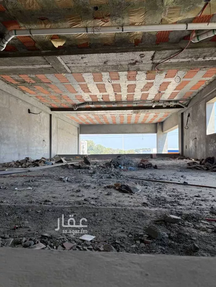 عمارة للإيجار في شارع غرب النابية 3, حي غرب النابية, مدينة القطيف, المنطقة الشرقية