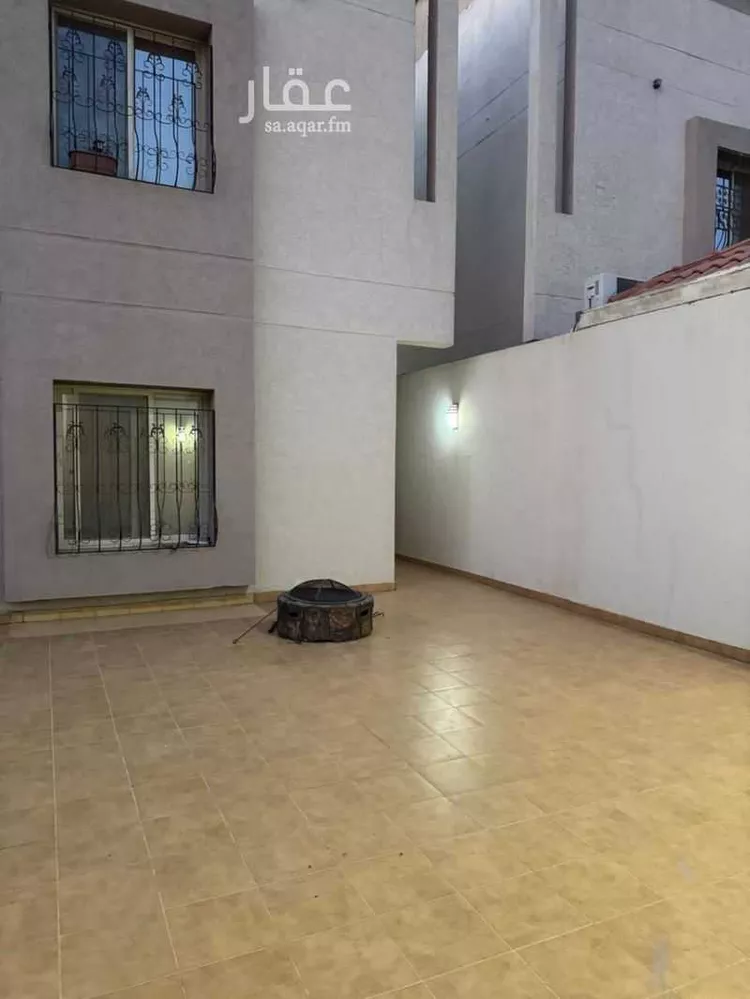 فيلا للبيع في شارع الاحرار, حي الشعلة, مدينة الدمام, المنطقة الشرقية صورة 2
