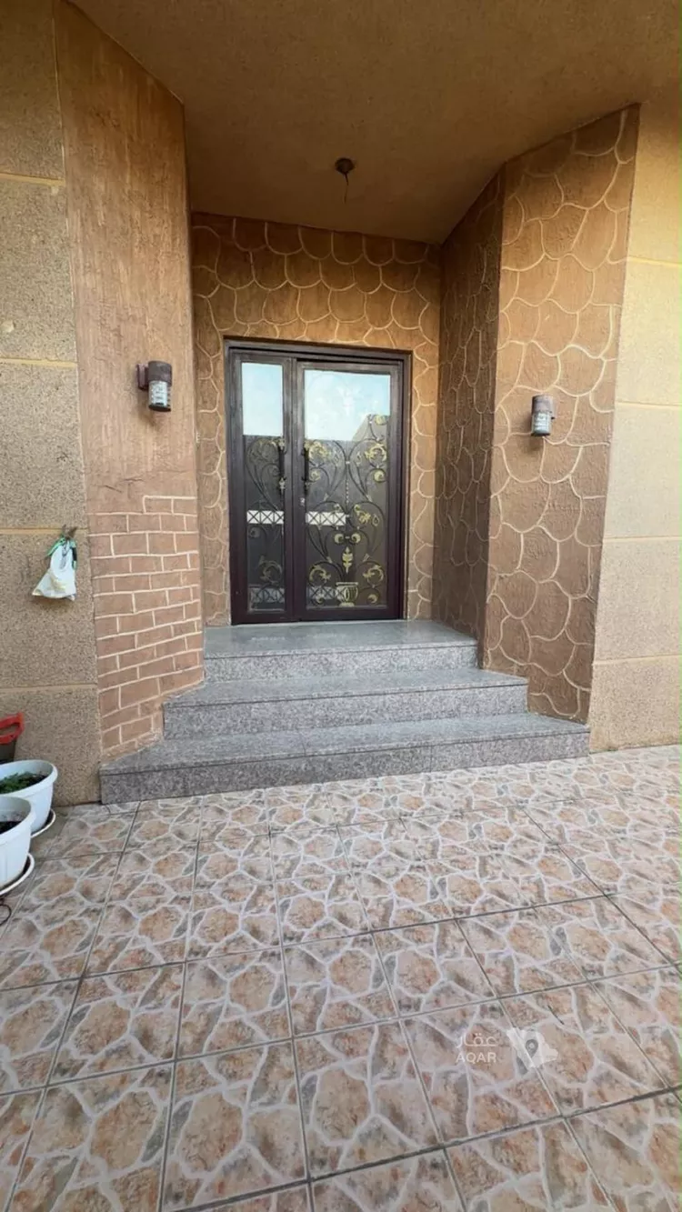 عمارة للبيع في شارع 20د, حي الفيصلية, مدينة الدمام, المنطقة الشرقية 2