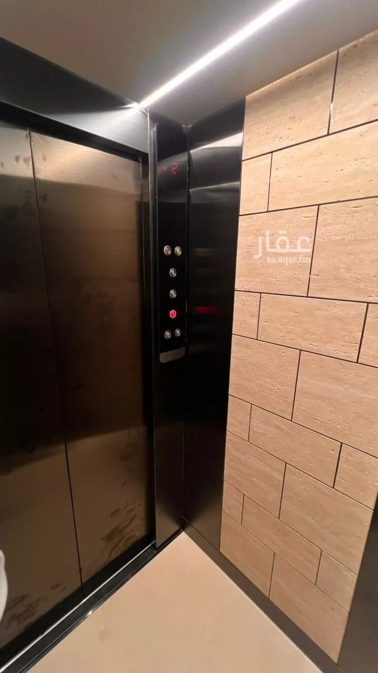 Floor for Rent in Riyadh Ar Rafiah 7