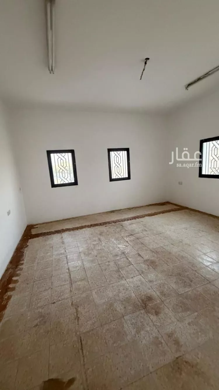 شقة للإيجار في شارع الأمير مساعد بن عبدالرحمن بن فيصل, حي العريجاء الأوسط, مدينة الرياض, منطقة الرياض 11