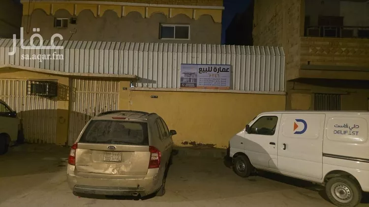عمارة للبيع في شارع أحمد بن خليل, حي العريجاء, مدينة الرياض, منطقة الرياض