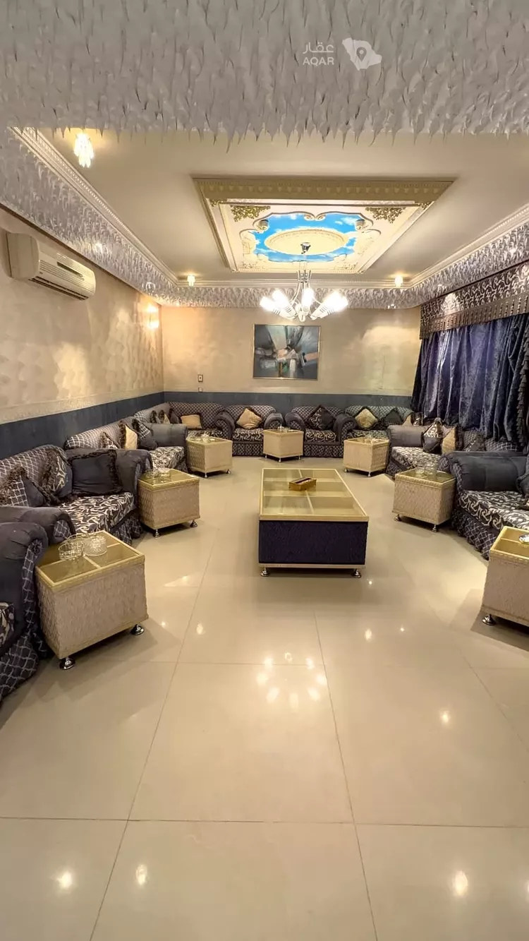 فيلا للبيع في شارع ابن ابي صادق, حي بدر, مدينة الرياض, منطقة الرياض صورة 4