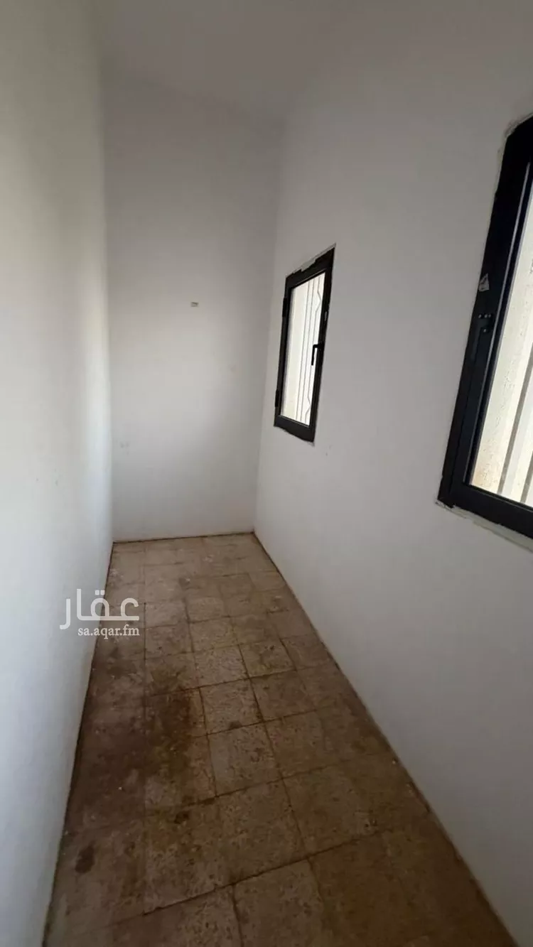 شقة للإيجار في شارع الأمير مساعد بن عبدالرحمن بن فيصل, حي العريجاء الأوسط, مدينة الرياض, منطقة الرياض 10