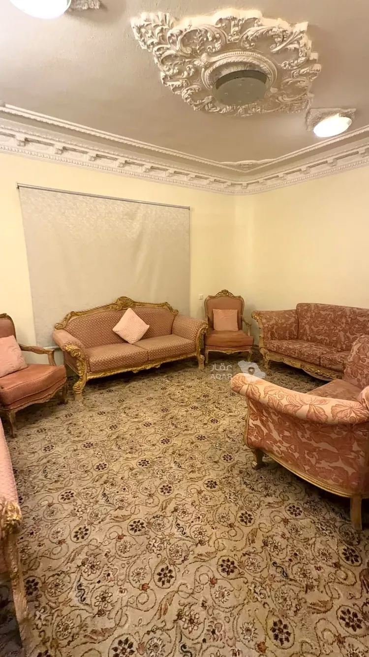 فيلا للبيع في شارع ابن ابي صادق, حي بدر, مدينة الرياض, منطقة الرياض 8