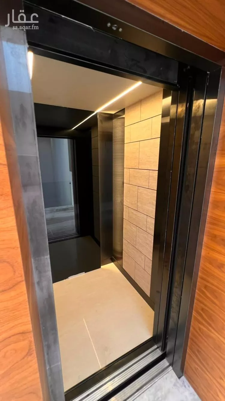 Floor for Rent in Riyadh Ar Rafiah 6