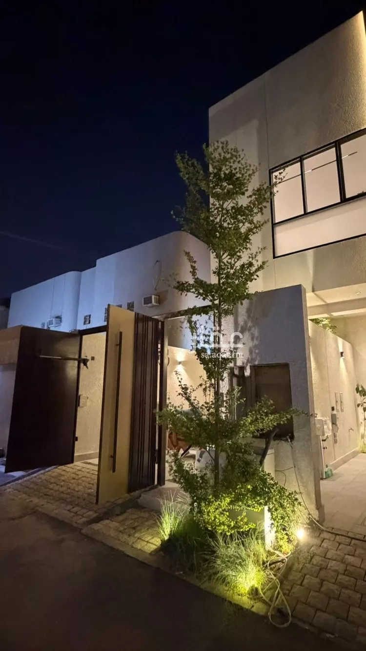 Floor for Sale in Riyadh Al Uraija Al Gharbiyah