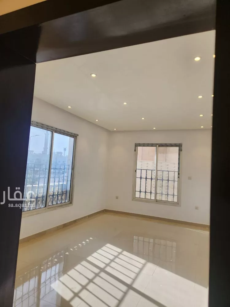 شقة للإيجار في شارع ابن الجد, حي الرفيعة, مدينة الرياض, منطقة الرياض صورة 3