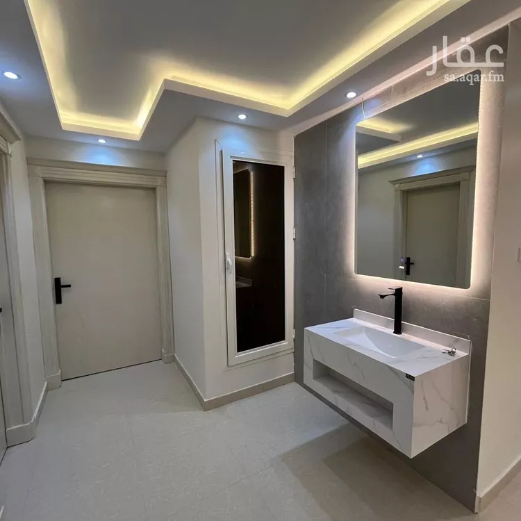 شقة للإيجار في شارع رقم 32, حي الندى, مدينة الرياض, منطقة الرياض صورة 2