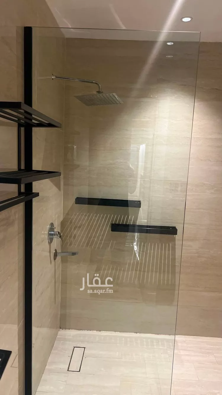 شقة للإيجار في شارع عبدالله الخرجي, حي الملقا, مدينة الرياض, منطقة الرياض 7