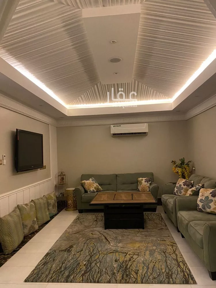 فيلا للإيجار في شارع الحاجب, حي الرفيعة, مدينة الرياض, منطقة الرياض صورة 2