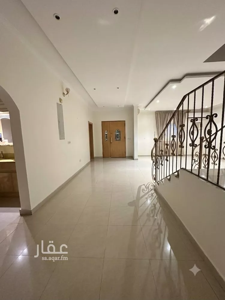 فيلا للبيع في شارع البحيرة, حي العريجاء الأوسط, مدينة الرياض, منطقة الرياض 12