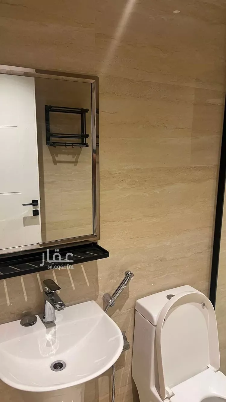 شقة للإيجار في شارع عبدالله الخرجي, حي الملقا, مدينة الرياض, منطقة الرياض صورة 4