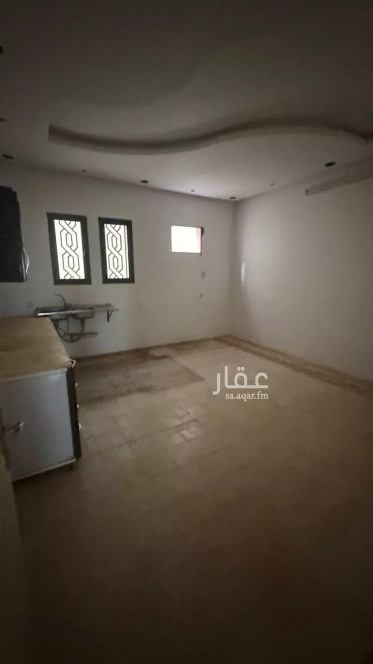 شقة للإيجار في شارع الأمير مساعد بن عبدالرحمن بن فيصل, حي العريجاء الأوسط, مدينة الرياض, منطقة الرياض 8