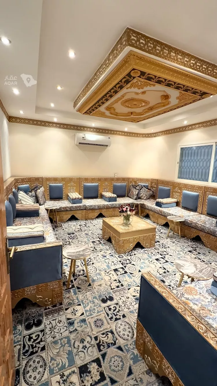 فيلا للبيع في شارع ابن ابي صادق, حي بدر, مدينة الرياض, منطقة الرياض 9