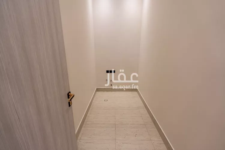 شقة للبيع في شارع الجنادريه, حي ظهرة لبن, مدينة الرياض, منطقة الرياض صورة 4