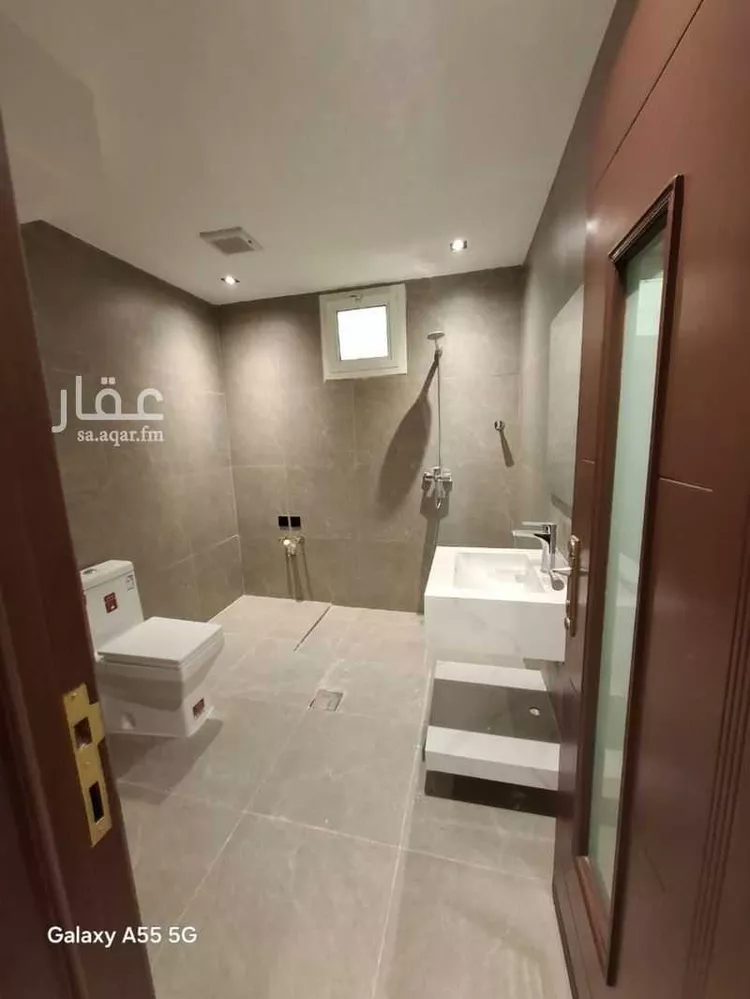 فيلا للإيجار في شارع عين الشمس الثقفية, حي الملك فهد, مدينة الرياض, منطقة الرياض صورة 3