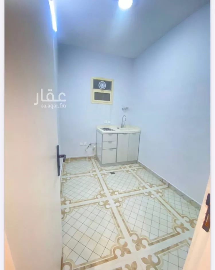شقة للإيجار في شارع قناة السويس, حي العقيق, مدينة الرياض, منطقة الرياض صورة 3