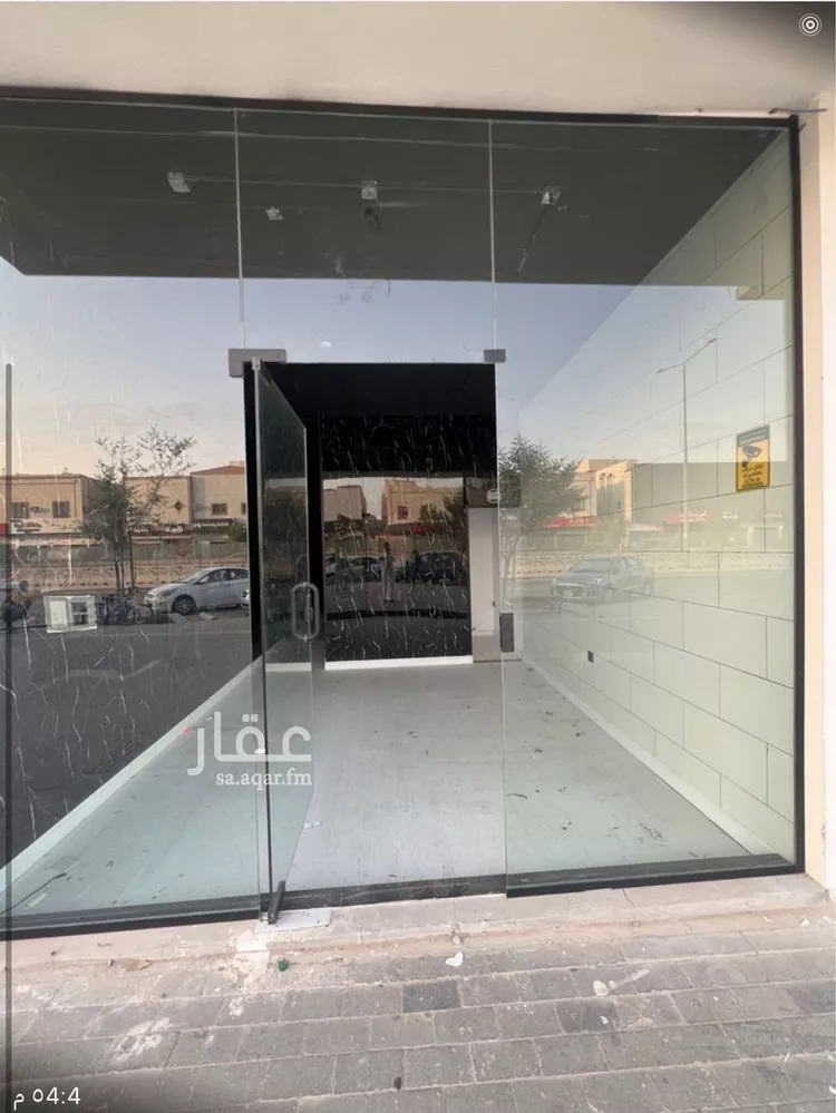 محل للإيجار في شارع الشيخ عبدالله المخضوب, حي الوادي, مدينة الرياض, منطقة الرياض صورة 2