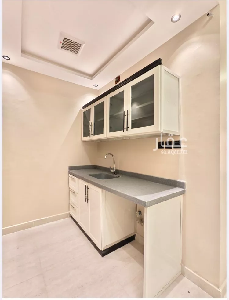 شقة للإيجار في شارع ابن سينا, حي المروج, مدينة الرياض, منطقة الرياض صورة 2