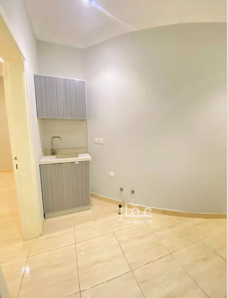 شقة للإيجار في شارع طريق عثمان بن عفان, حي النزهة, مدينة الرياض, منطقة الرياض صورة 2