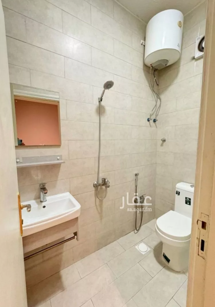 شقة للإيجار في شارع طريق عثمان بن عفان, حي النزهة, مدينة الرياض, منطقة الرياض صورة 3