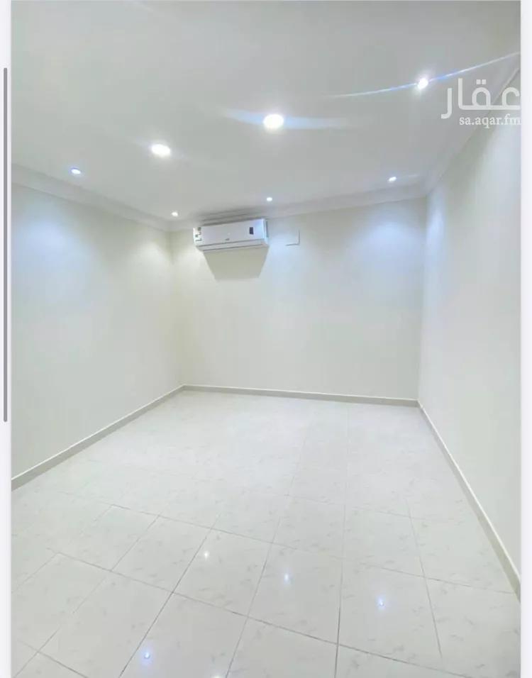 شقة للإيجار في شارع ابي بكر الصديق, حي النفل, مدينة الرياض, منطقة الرياض