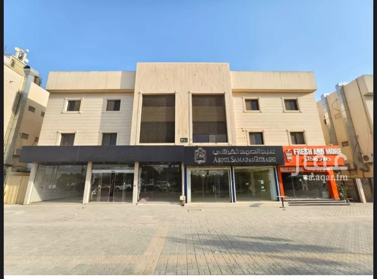 محل للإيجار في شارع التحلية, حي العقيق, مدينة الرياض, منطقة الرياض صورة 2
