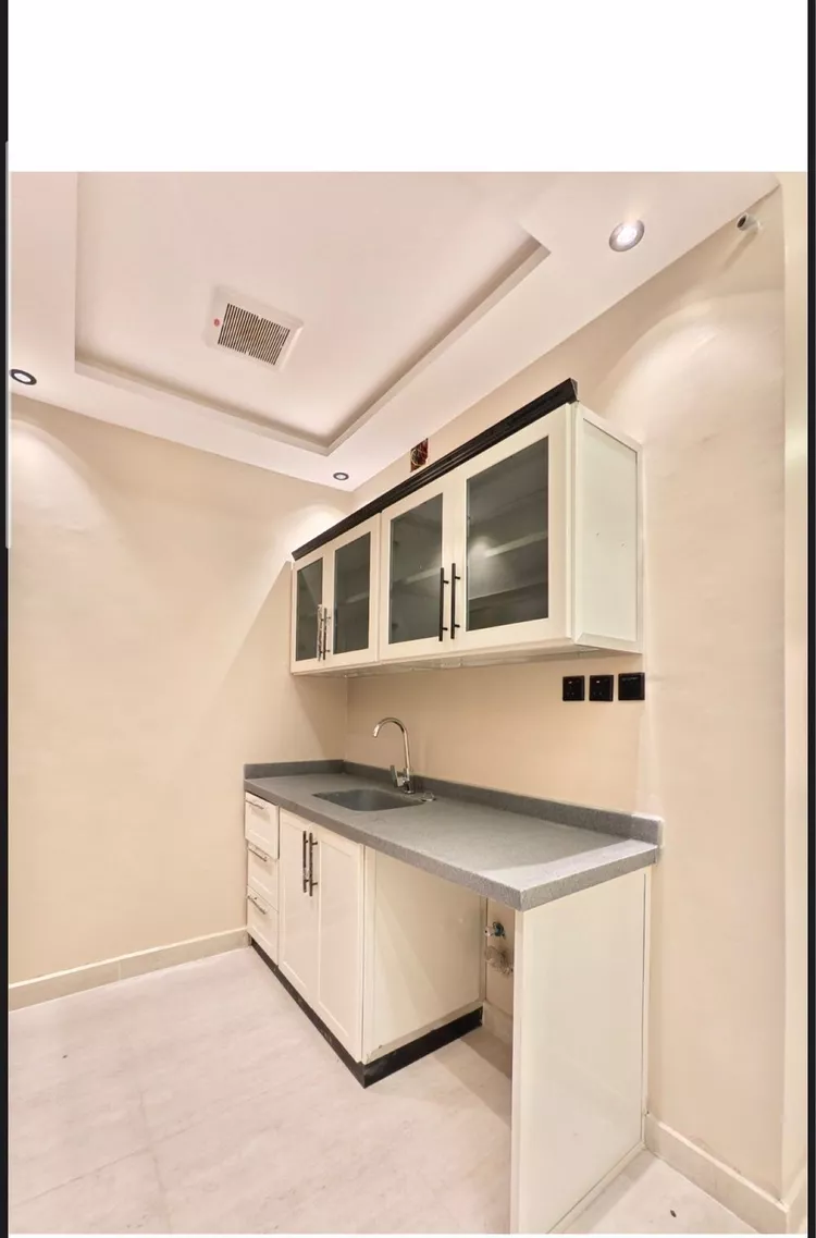 شقة للإيجار في شارع ابن سينا, حي المروج, مدينة الرياض, منطقة الرياض صورة 2