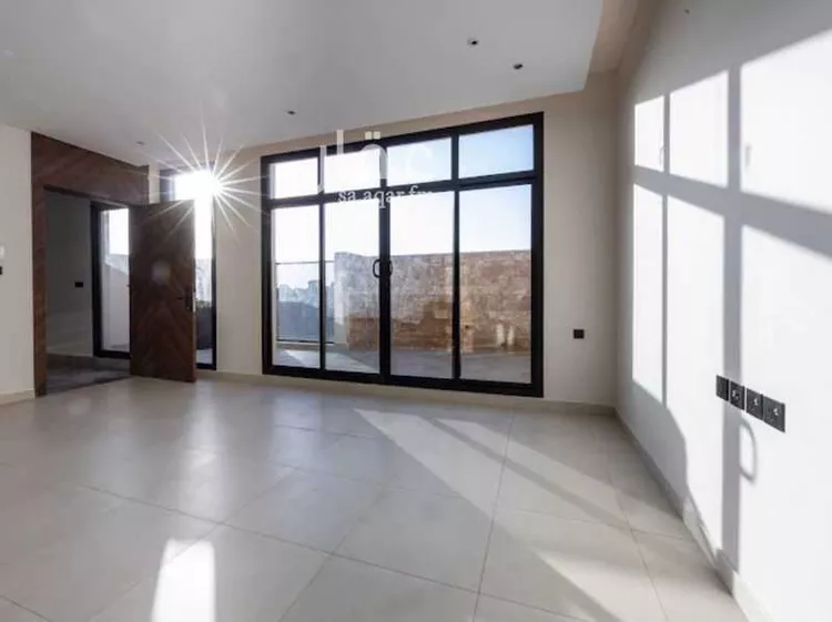 دور للبيع في شارع إبراهيم العقيلي, حي القيروان, مدينة الرياض, منطقة الرياض صورة 4