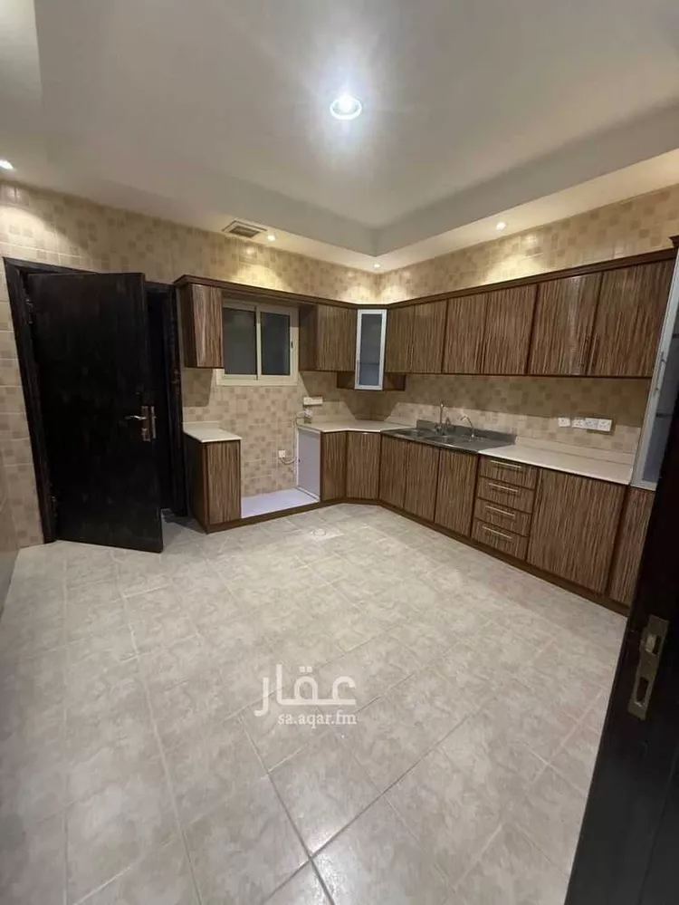 Floor for Rent in Riyadh Al Yasmin