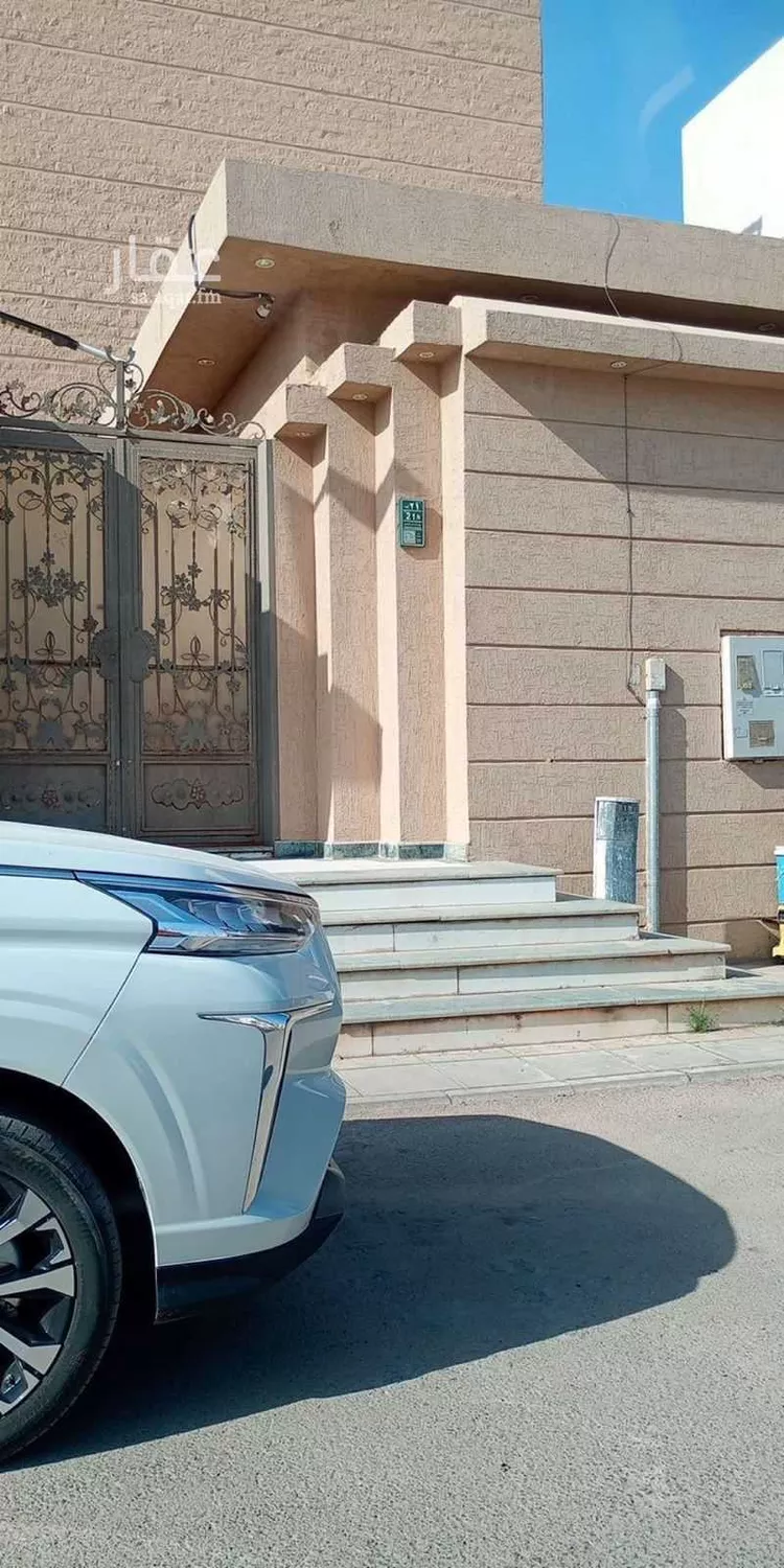 فيلا للبيع في شارع شهيد الدين ثم الوطن عبدالله صنات براك, حي الشهداء, مدينة الرياض, منطقة الرياض صورة 5