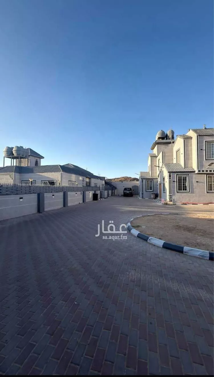 فيلا للبيع في شارع شارع عرض 10, حي لية السفلي, مدينة الطائف, منطقة مكة المكرمة صورة 3