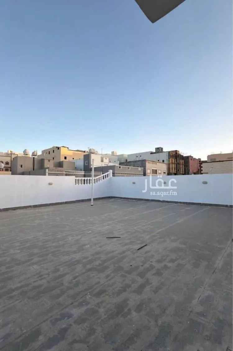 عمارة للبيع في شارع اقياش الناصري العباس, حي القراحين, مدينة الطائف, منطقة مكة المكرمة صورة 3